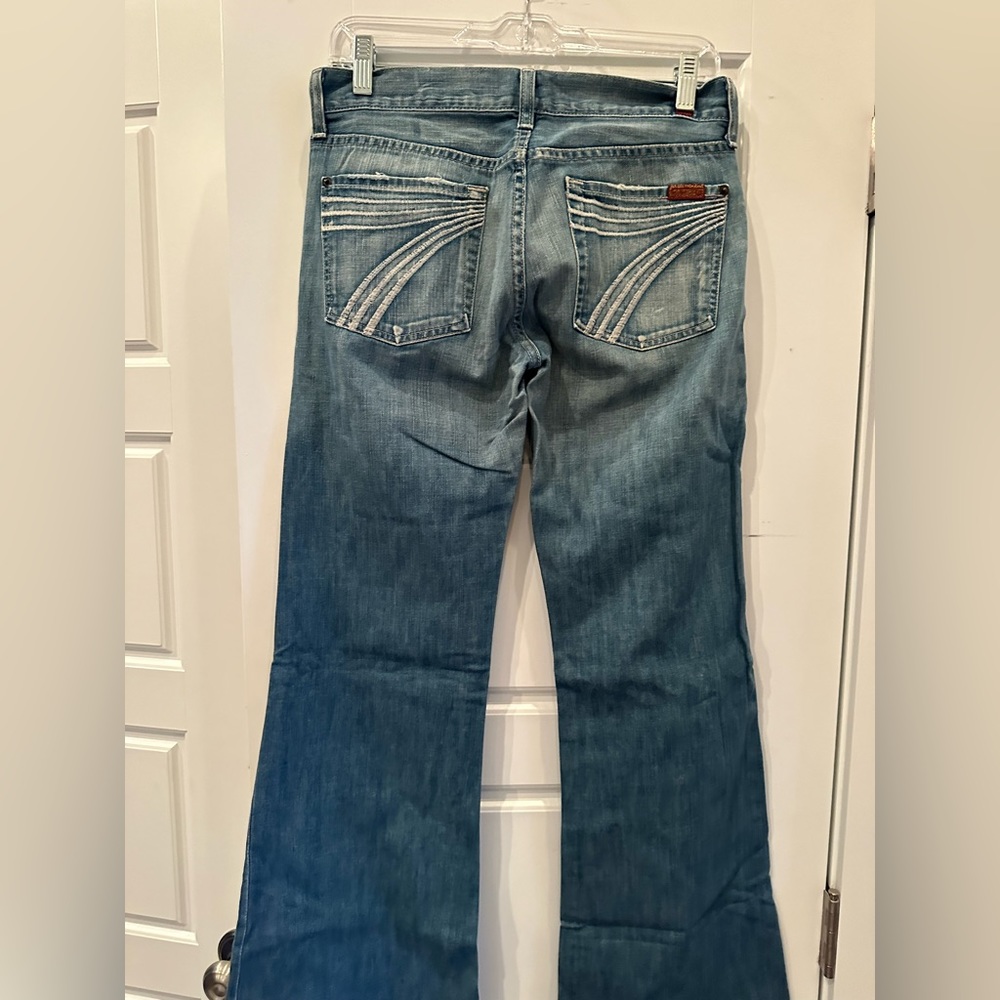 7 Seven for All Mankind dojo jeans. Size 27 Wideleg